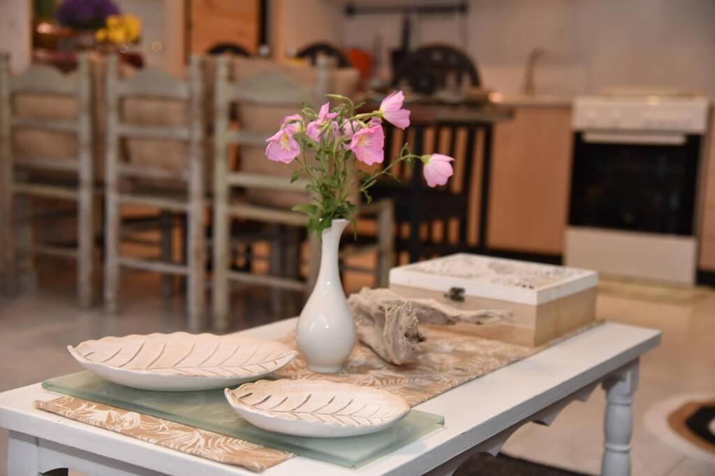 Ferienwohnung Hospitality In Mythical And Historical Peloponnese1 Posidhonía Exterior foto